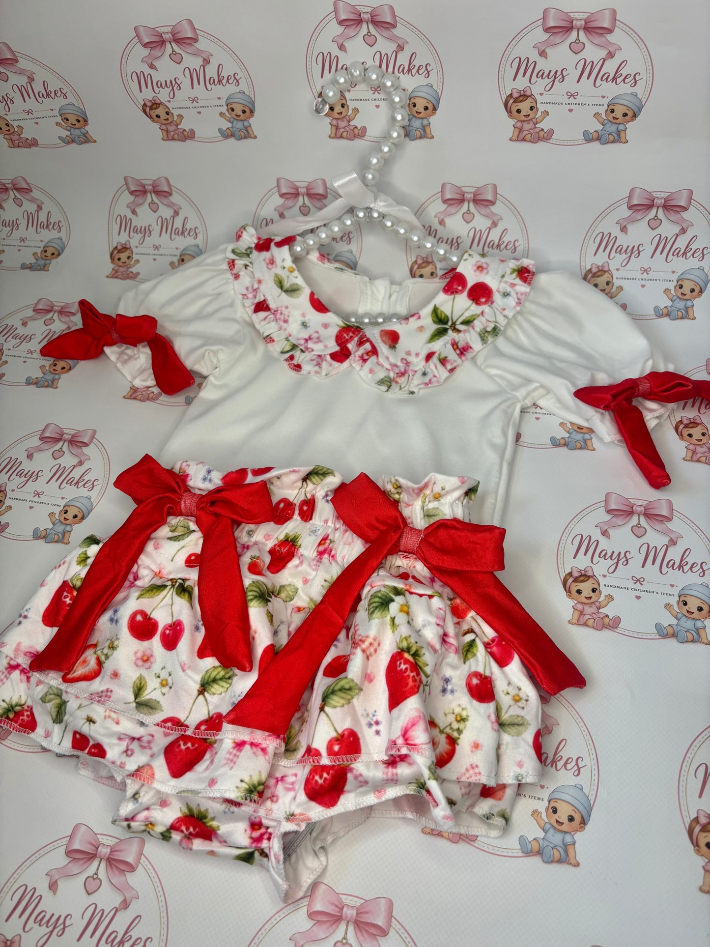 Strawberry Picnic Bloomer Set