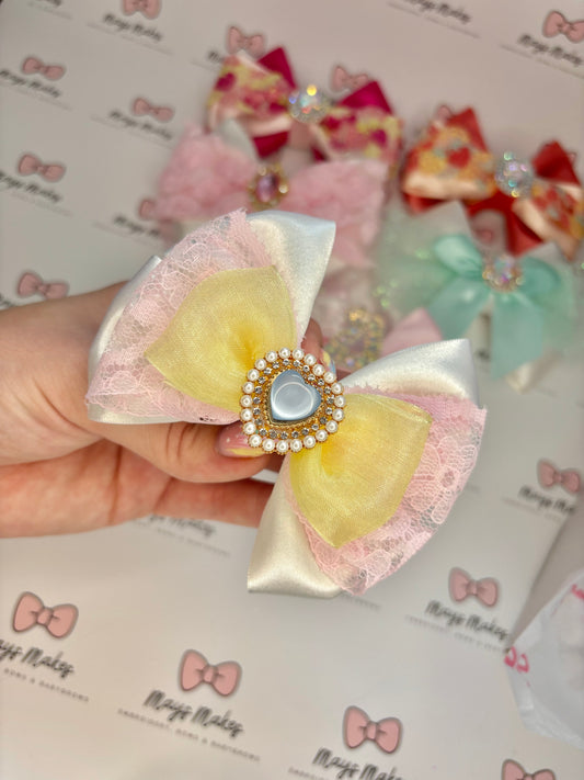 Pastel Clip
