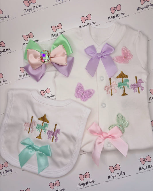1m Carousel Sleepsuit Set