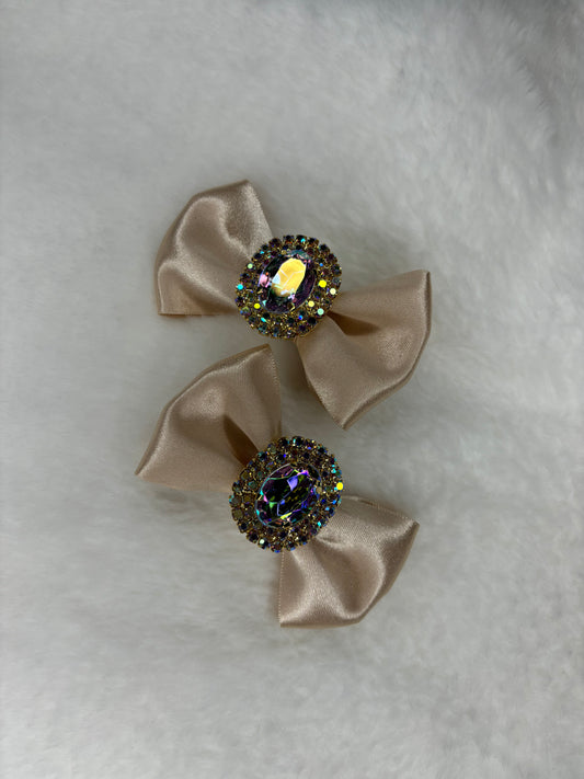 Creamy Gold Clips