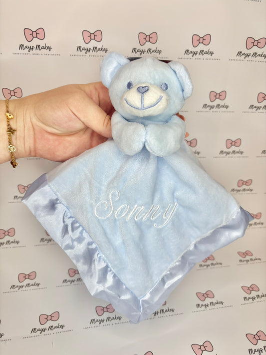 Embroidered Comfortor (white, blue, pink)